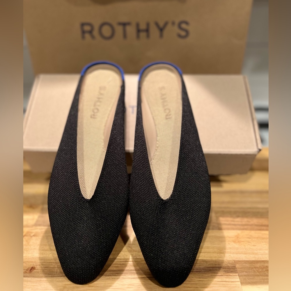 Rothy's The Almond Demi Black sz. 7